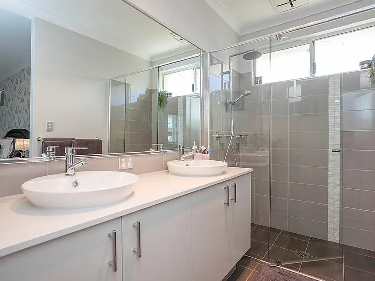 Fifth view of Homely house listing, 37 Leighfield Road, Hilbert WA 6112