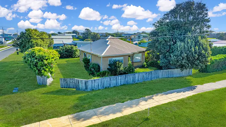 Fifth view of Homely house listing, 19 Hamilton Street, Peterborough VIC 3270
