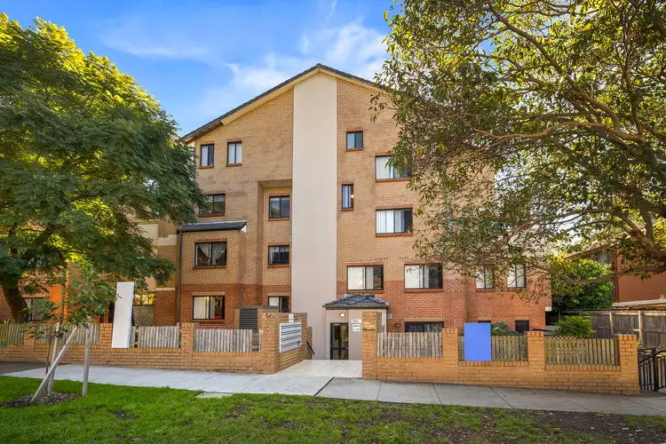 15/5-7 Exeter Road, Homebush West NSW 2140