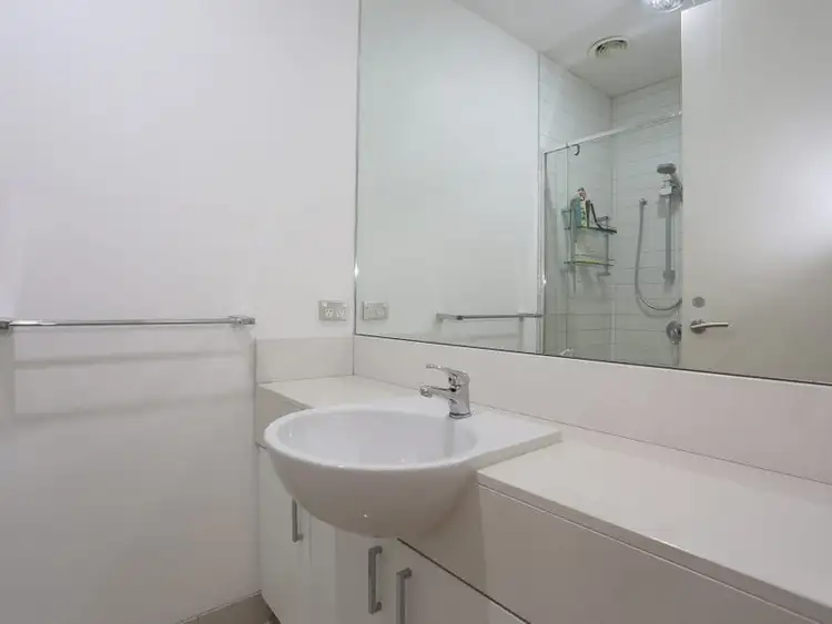 Fifth view of Homely apartment listing, 4/439 North Road, Ormond VIC 3204