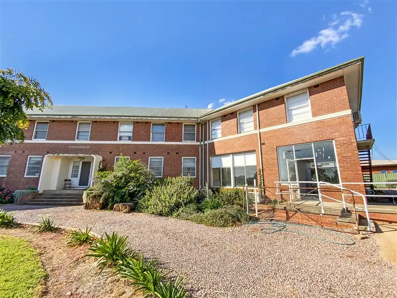 Main view of Homely house listing, 2/2-6 Elgin Street, Forbes NSW 2871