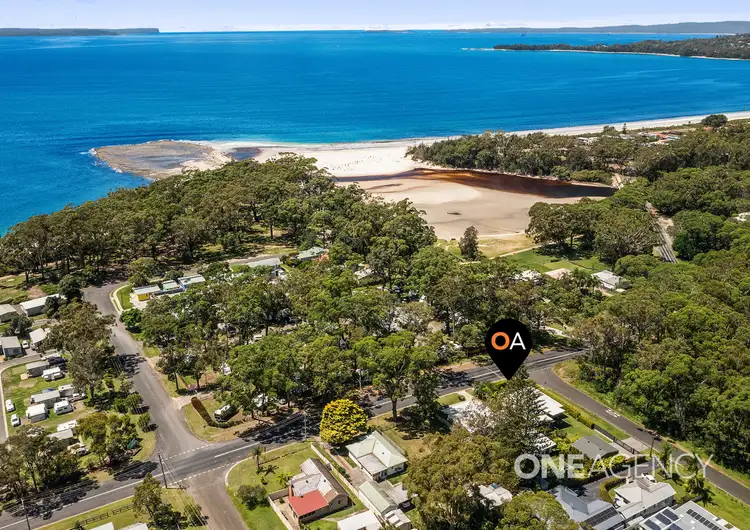 73 Burrill Street, Huskisson NSW 2540