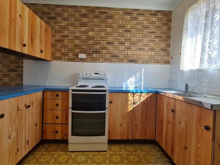 1/19 Jennifer Crescent, Darling Heights QLD 4350
