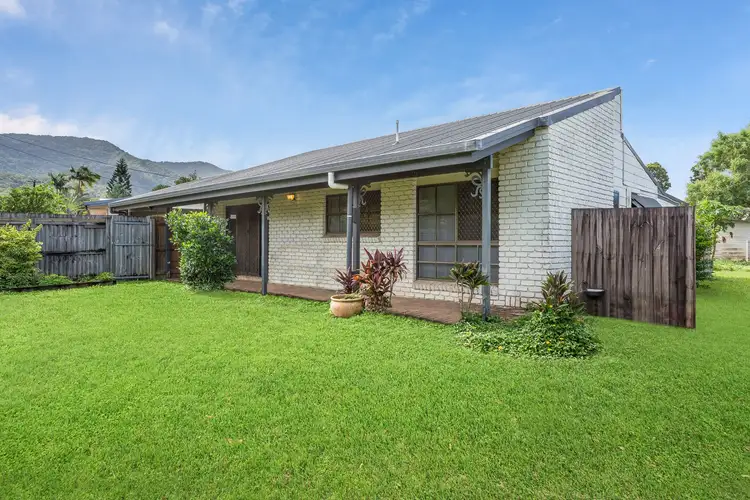 34 Shannon Drive, Woree QLD 4868