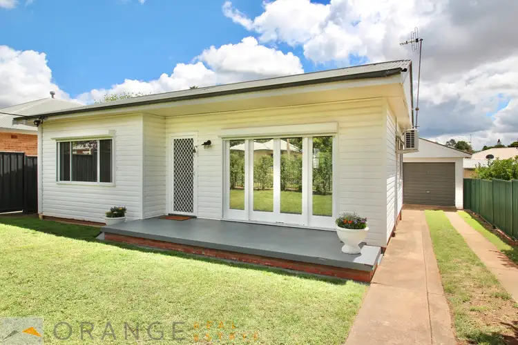 9 Moad Street, Orange NSW 2800