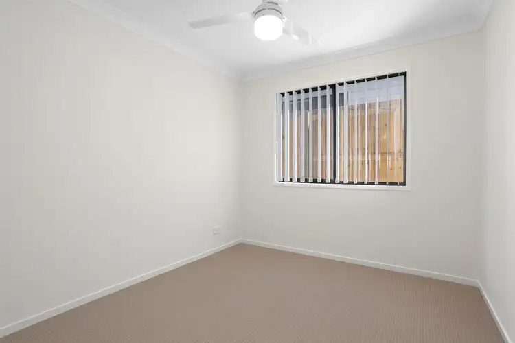 Sixth view of Homely semi-detached listing, 33 EAST BEAUMONT ROAD, Park Ridge QLD 4125