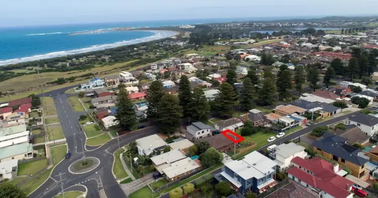 Main view of Homely unit listing, 2/4 Timor Street, Warrnambool VIC 3280