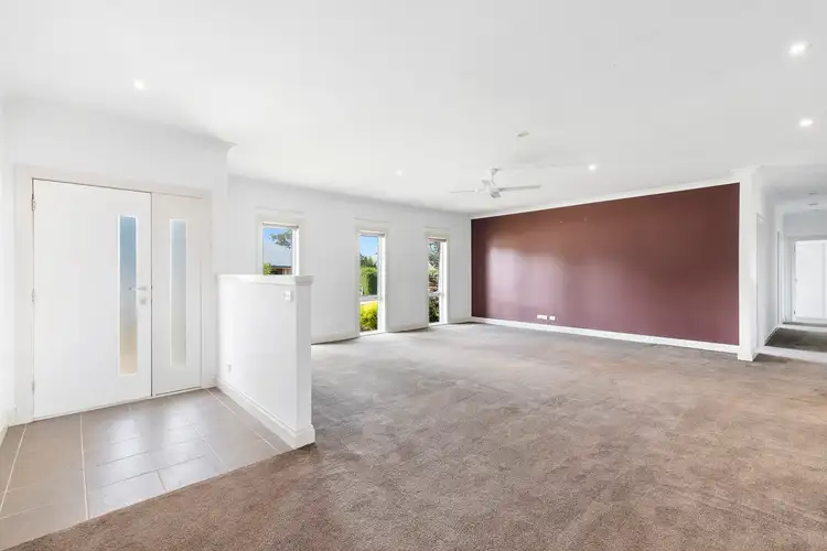 Second view of Homely house listing, 6 Redgum Drive, Mansfield VIC 3722