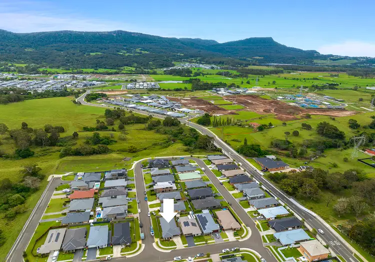 69 Alkira Circuit, Horsley NSW 2530