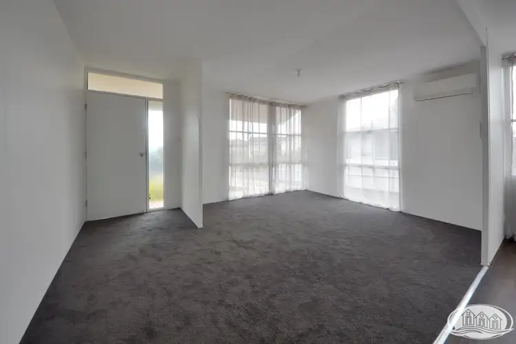Third view of Homely house listing, 5 Hakea Court, Portland VIC 3305