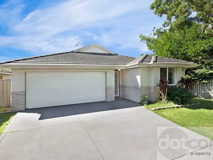 Second view of Homely house listing, 5 Daisy Close, Hamlyn Terrace NSW 2259