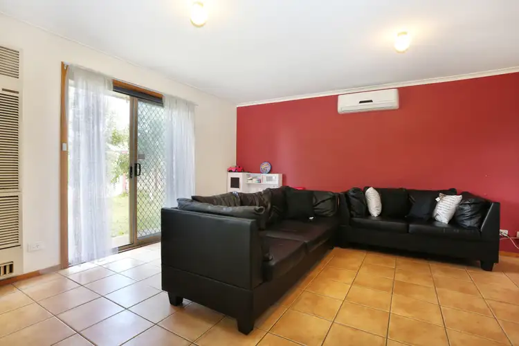 Fourth view of Homely unit listing, 2/46 Somerset Drive, Sunshine North VIC 3020