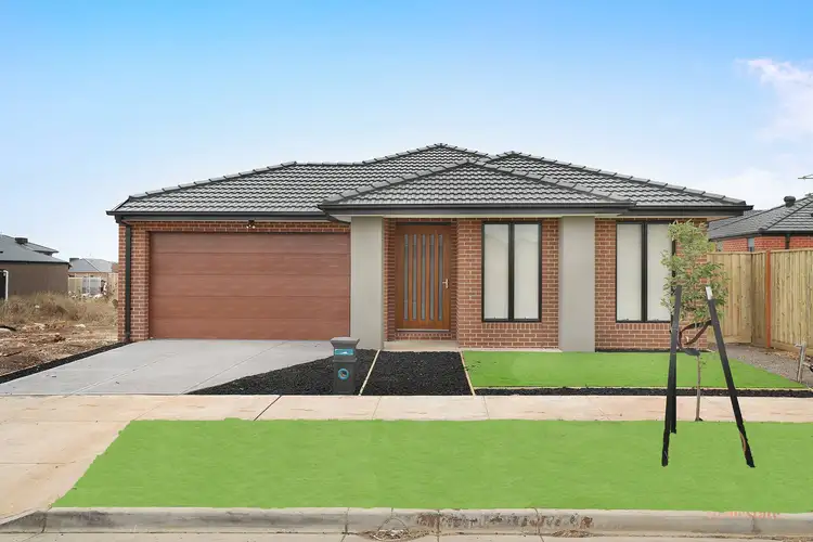4 mondo street, Rockbank VIC 3335