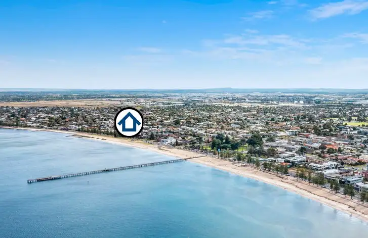 211 Esplanade, Altona VIC 3018