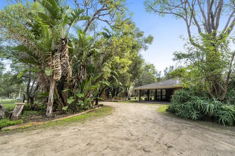 285 Lakes Road, Parklands WA 6180