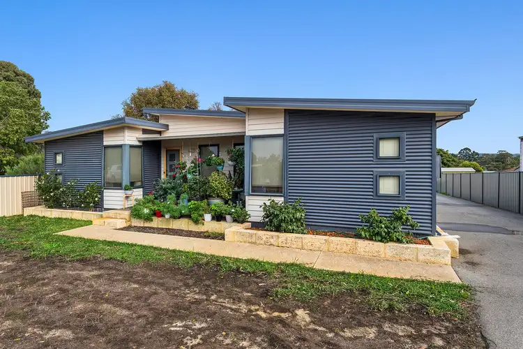 Fifth view of Homely semi-detached listing, 72a & b Hotham Avenue, Boddington WA 6390