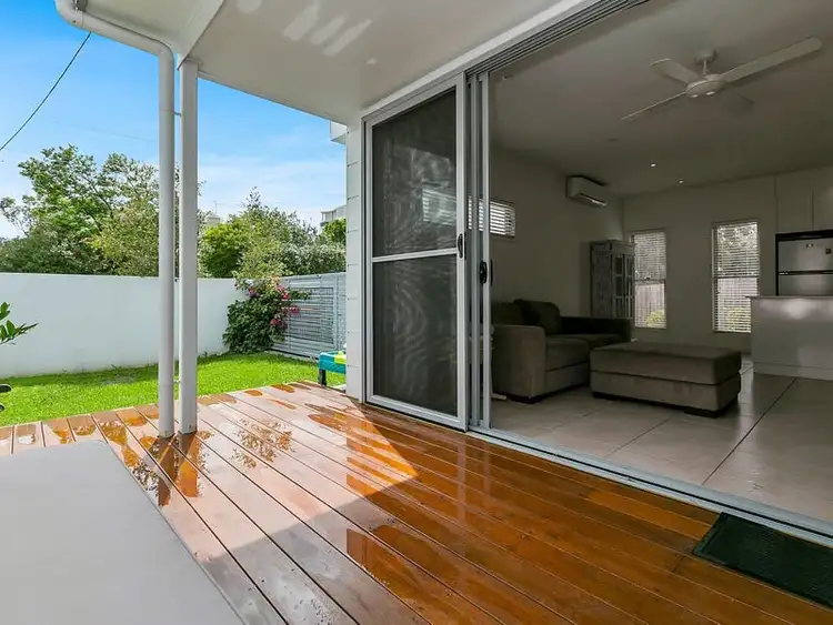 Second view of Homely townhouse listing, 1/129 Duporth Avenue, Maroochydore QLD 4558