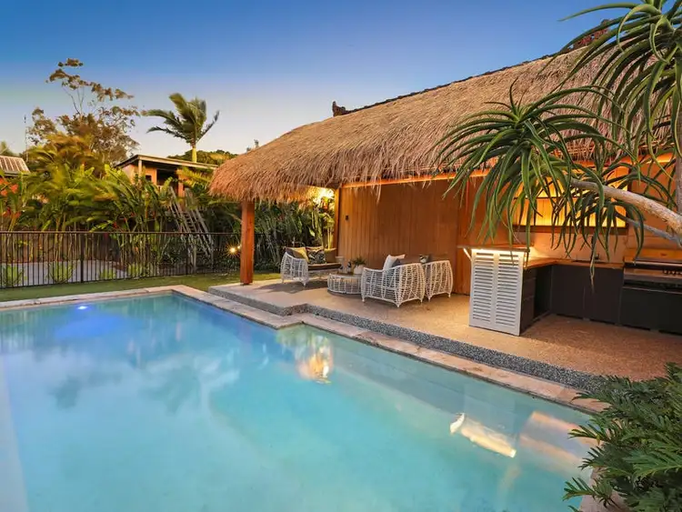 13 Ocean View Avenue, Mooloolaba QLD 4557