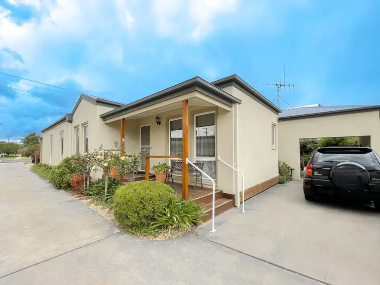 2/39 Palaroo Street, Swan Hill VIC 3585