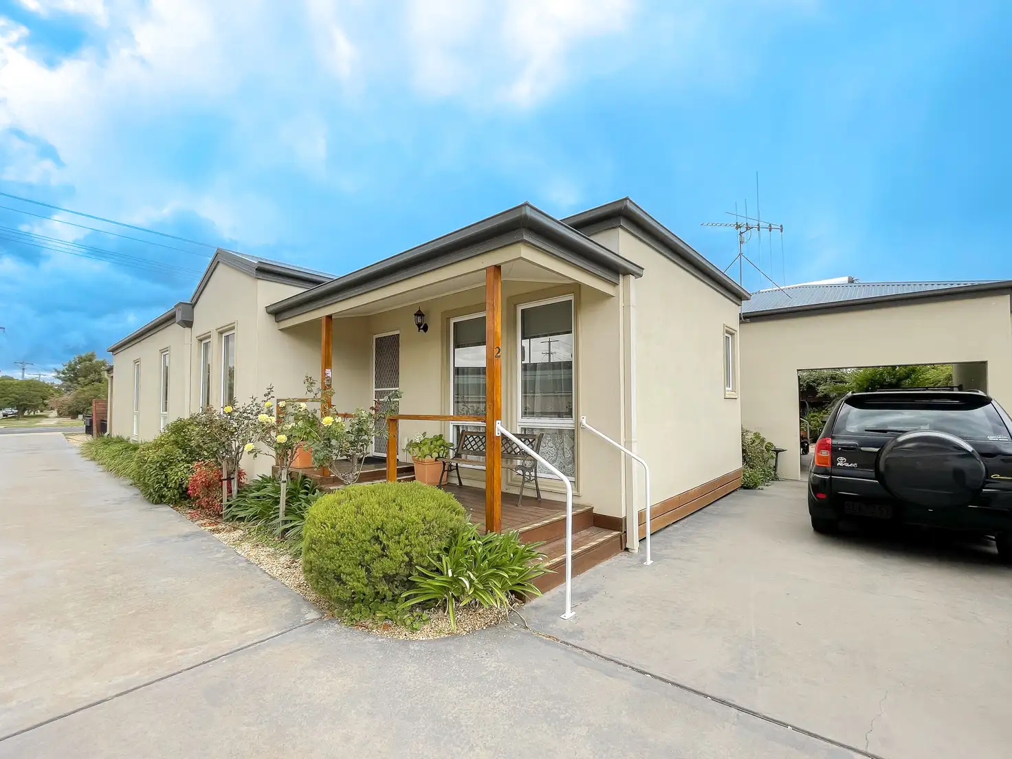 Main view of Homely unit listing, 2/39 Palaroo Street, Swan Hill VIC 3585