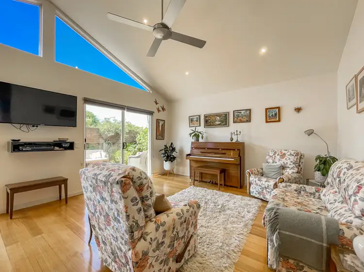 Third view of Homely unit listing, 2/39 Palaroo Street, Swan Hill VIC 3585