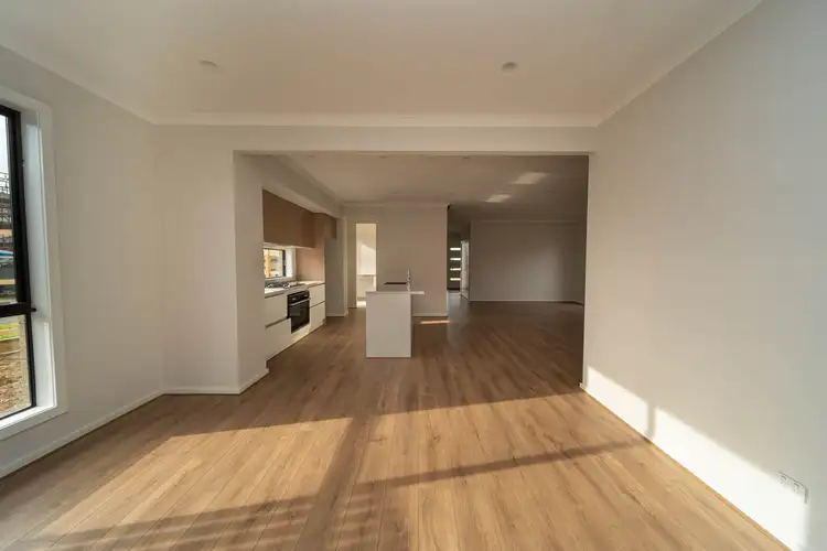 Fifth view of Homely house listing, 2 Fernside Drive, Diggers Rest VIC 3427