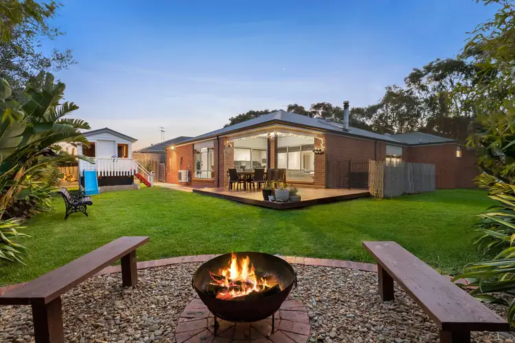 20 Carter Road, Armstrong Creek VIC 3217