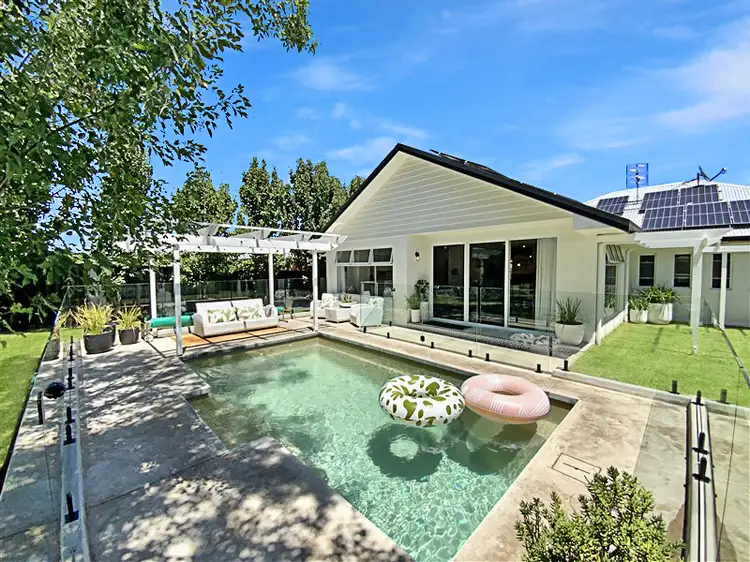 30 Clement Street, Forbes NSW 2871