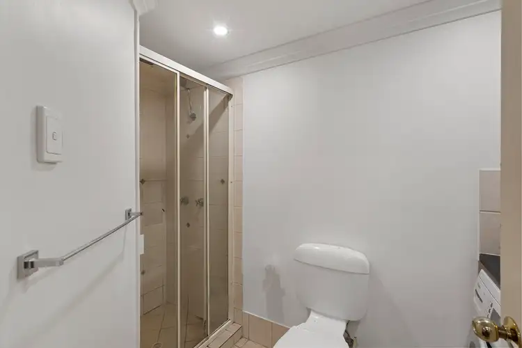 Sixth view of Homely apartment listing, 6/53 EDWARD STREET, Brisbane City QLD 4000