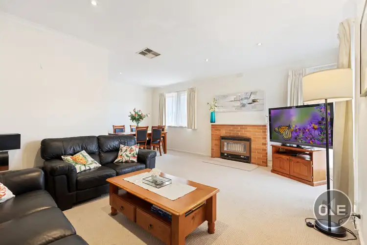 12 Sharrow Road, Mitcham VIC 3132