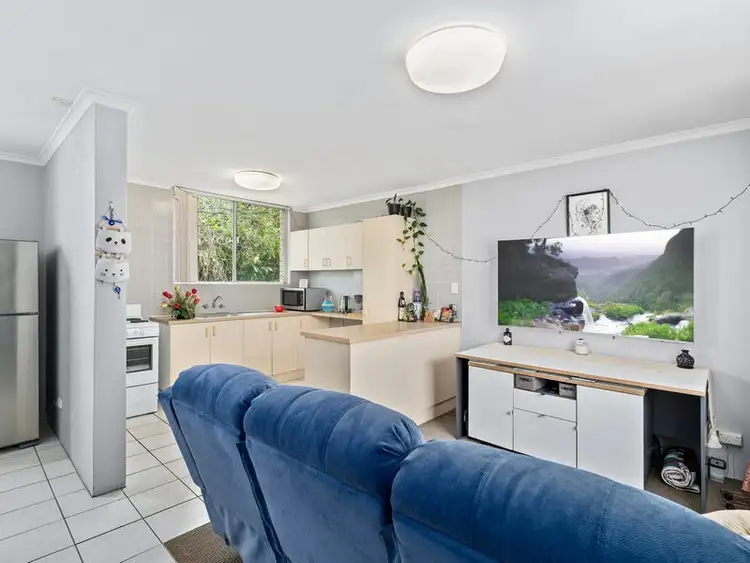 Sixth view of Homely unit listing, 5/3 Heath Street, East Brisbane QLD 4169