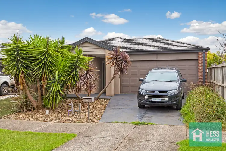 8 Samson Brook Drive, Wallan VIC 3756
