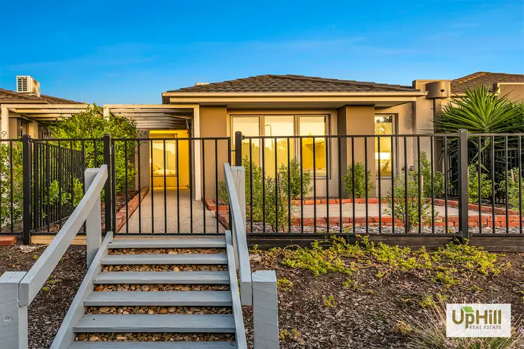 7 Comtois Lane, Clyde North VIC 3978