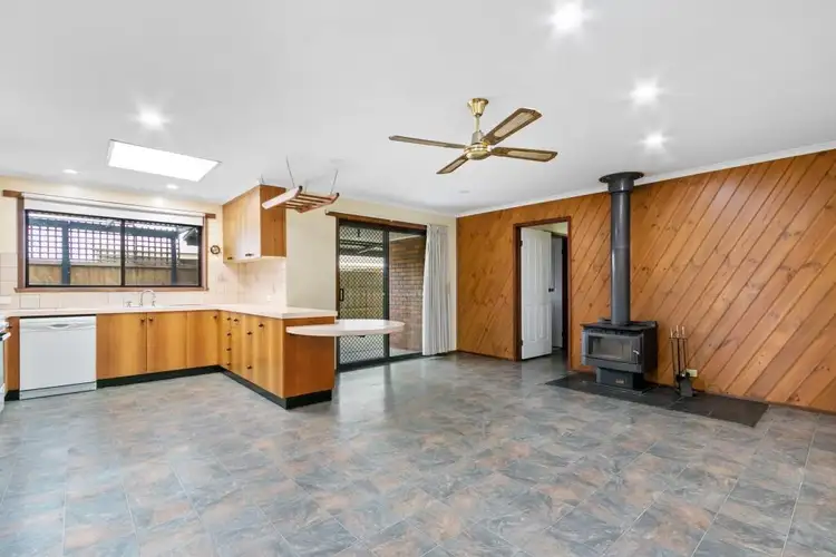 Fifth view of Homely house listing, 8 Kyne Street, Glengarry VIC 3854