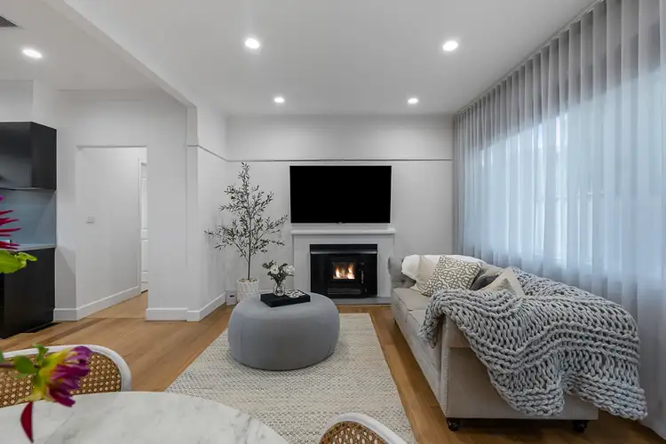 Main view of Homely unit listing, 1/16 Muriel Court, Coburg North VIC 3058