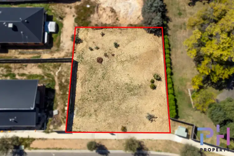 3 Ucres Way, Golden Square VIC 3555