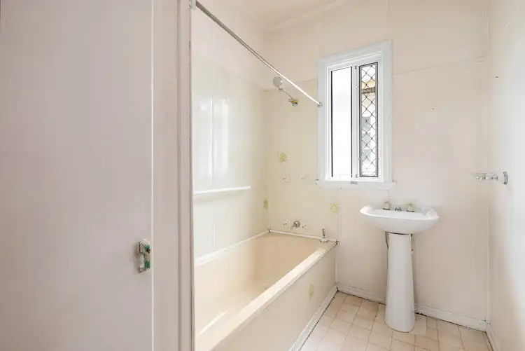 Sixth view of Homely house listing, 5 Victoria Street, Brighton QLD 4017