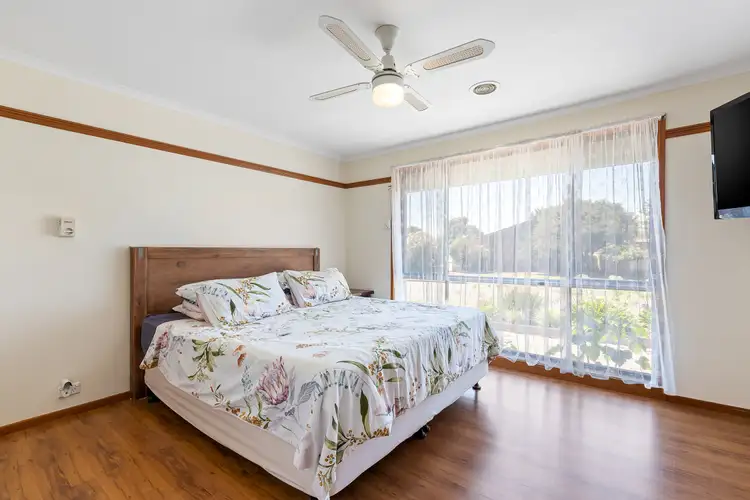 Sixth view of Homely house listing, 4 Charinga Drive, Werribee VIC 3030