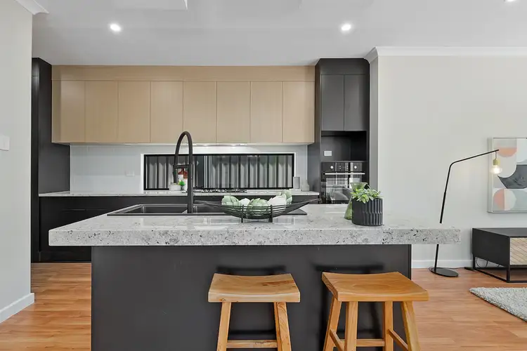 Sixth view of Homely house listing, 2 Buckley Crescent, Fairview Park SA 5126