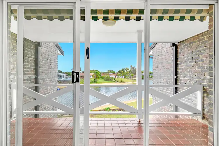 5/10 Dunlop Court, Mermaid Waters QLD 4218