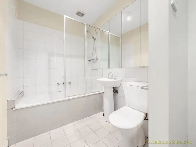 Fifth view of Homely apartment listing, 27/2 Greenfield Drive, Clayton VIC 3168