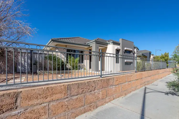 1 Cilantro Parkway, Seville Grove WA 6112