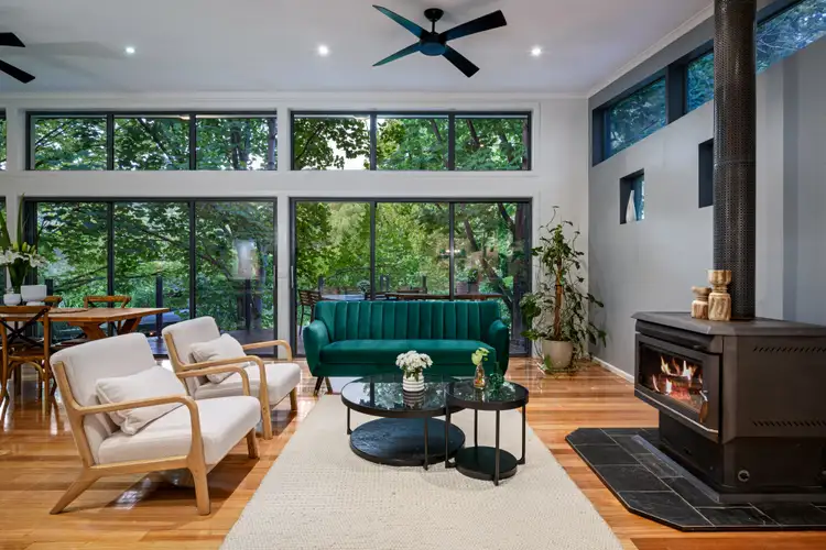 Fifth view of Homely house listing, 6 Como Court, Wodonga VIC 3690