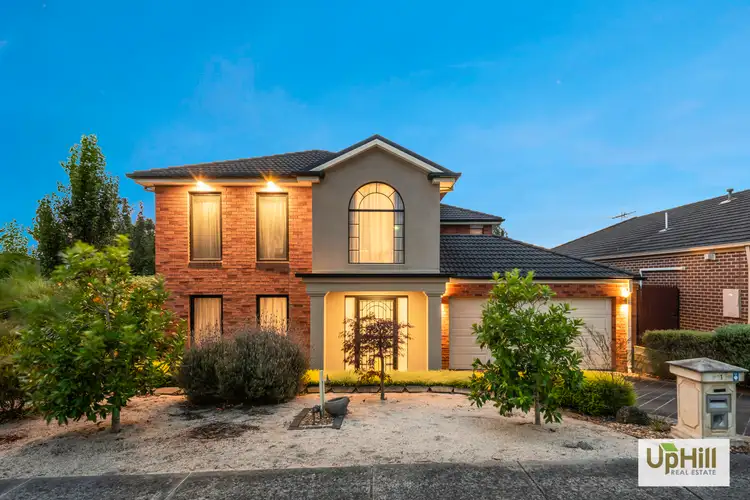 1 Tennyson Close, Berwick VIC 3806