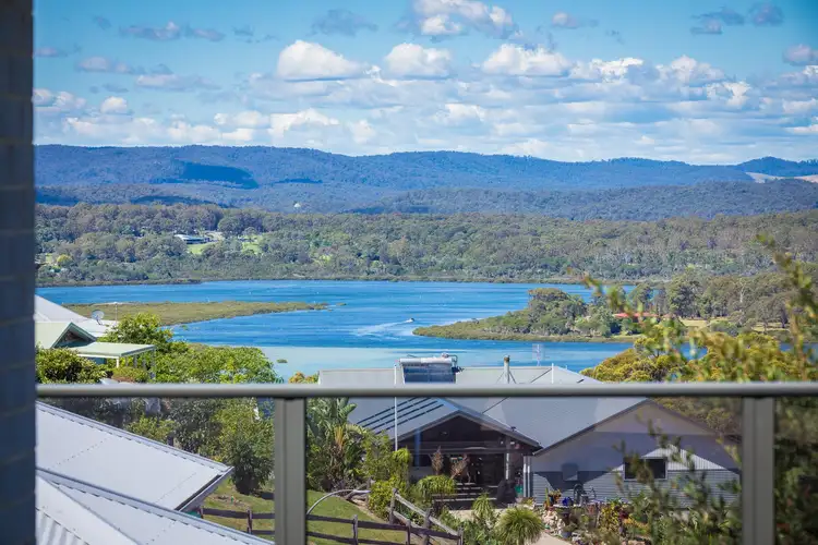 3 Warn Close, Merimbula NSW 2548