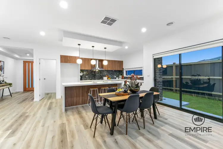 Sixth view of Homely house listing, 7 Wooli Avenue, Clyde VIC 3978