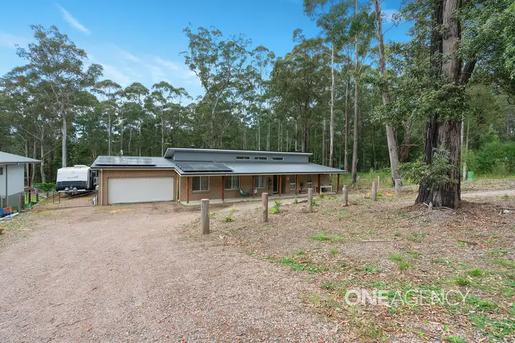 8 Jerberra Road