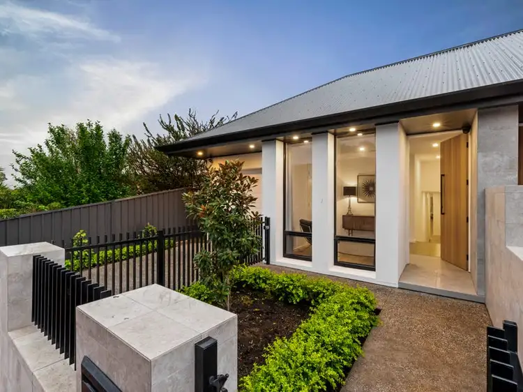 87A Ann Street