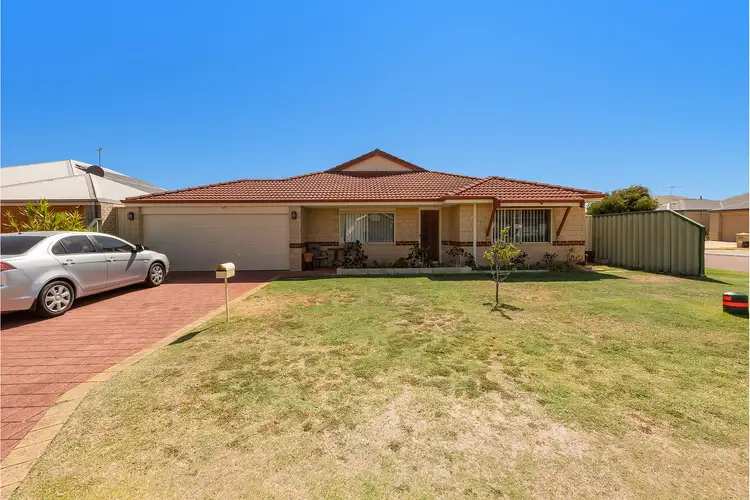 10 Kinsale Bend, Port Kennedy WA 6172