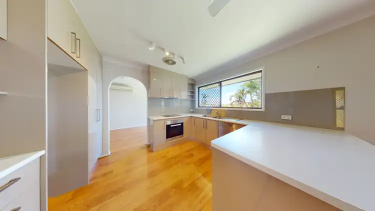 Second view of Homely house listing, 4 Raytor Street, Mansfield QLD 4122